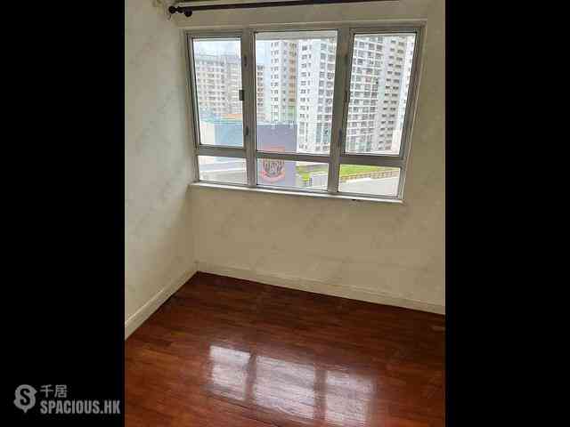 Ap Lei Chau - South Horizons Phase 4 The Oasis Grosvenor Court (Block 28) 06