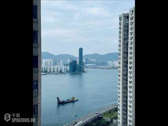 Causeway Bay - Victoria Centre 01