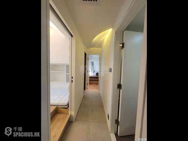 Tai Kok Tsui - Island Harbourview Block 7 07