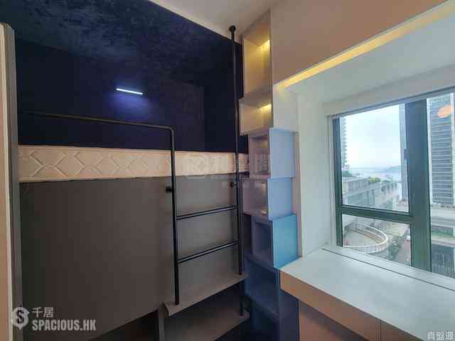 Tai Kok Tsui - Island Harbourview Block 7 08