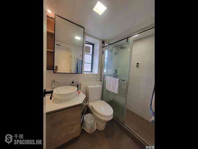 Tai Kok Tsui - Island Harbourview Block 7 09