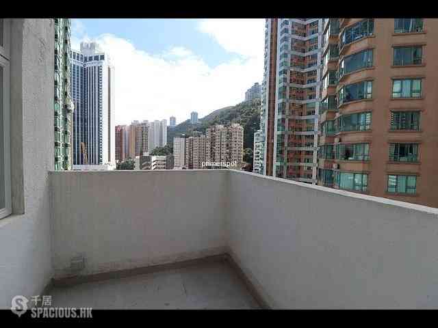 Wan Chai - Vincent Mansion 06