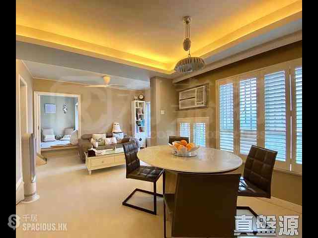 Quarry Bay - Mount Parker Lodge 02