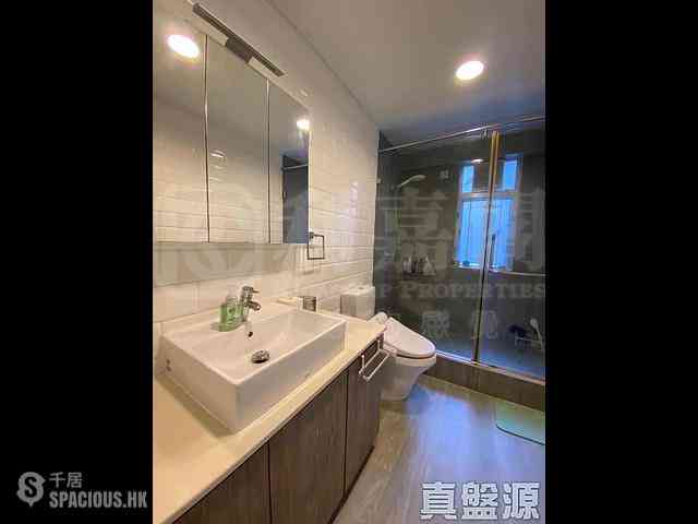 Quarry Bay - Mount Parker Lodge 06