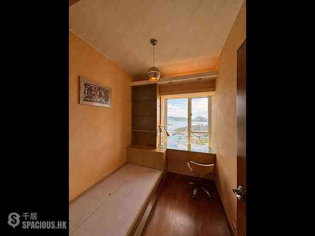 Sai Wan Ho - Les Saisons L Automne (Tower 3) 06