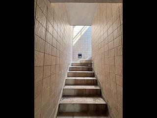 Tai Hang - The Legend Block 2 09