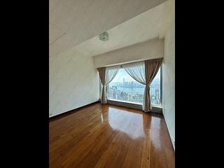 Tai Hang - The Legend Block 2 10