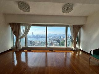 Tai Hang - The Legend Block 2 17