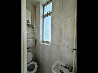 Tai Hang - The Legend Block 2 25