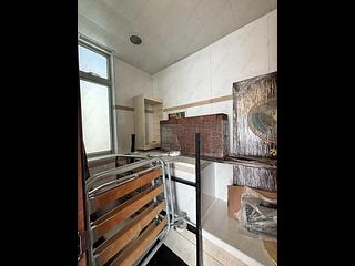 Tai Hang - The Legend Block 2 28