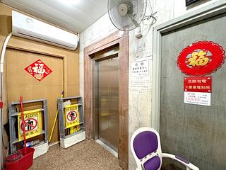 炮台山 - 英皇大廈 21