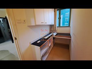 Mid Levels West - Cartwright Gardens 07