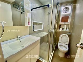 鲗鱼涌 - 得发大厦 04