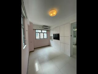 Sai Ying Pun - King Ming Mansion 02
