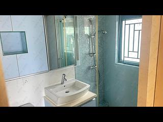 Sai Wan Ho - Grand Promenade Block 5 07