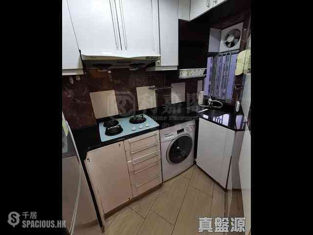 Quarry Bay - Westlands Court Tsui Lan Mansion 04
