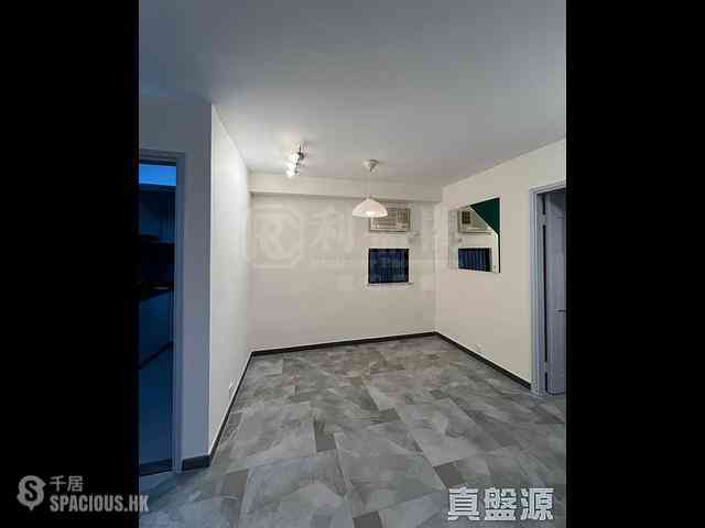 Quarry Bay - Kornhill Block E 02