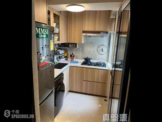 Quarry Bay - Kornhill Block R 03