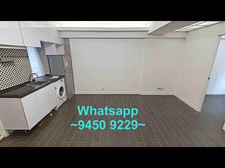Sheung Wan - Yu Hing Mansion 06