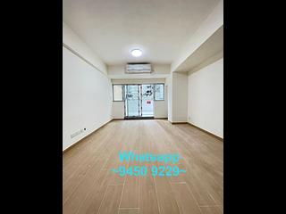 Sai Ying Pun - The Standard Chartered Bank Building 03