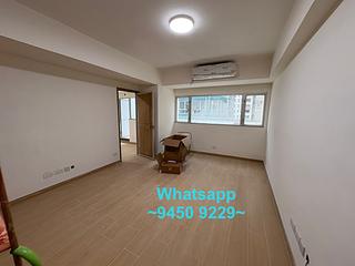 Sai Ying Pun - The Standard Chartered Bank Building 02