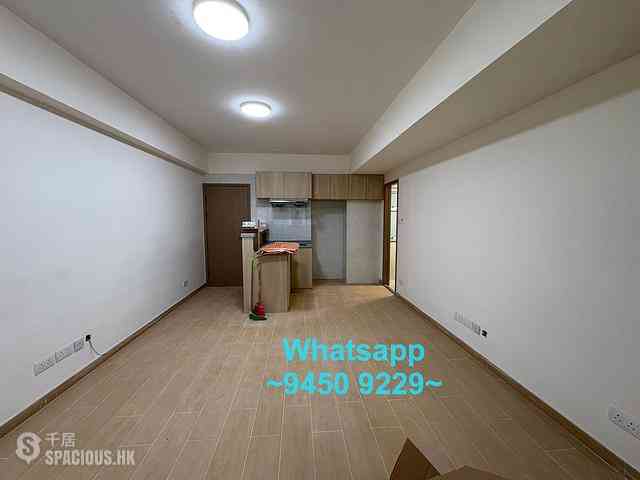 Sai Ying Pun - The Standard Chartered Bank Building 04