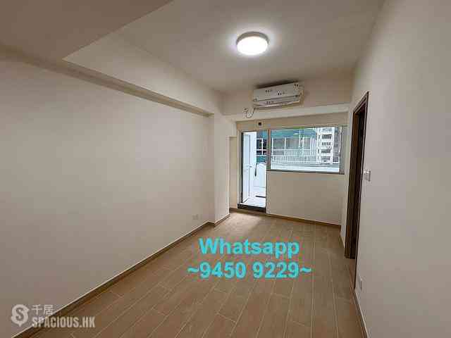 Sai Ying Pun - The Standard Chartered Bank Building 06