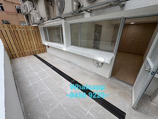Sai Ying Pun - The Standard Chartered Bank Building 10