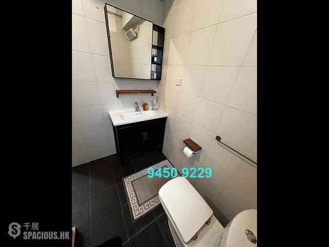 Sheung Wan - Ka Yue Building 06