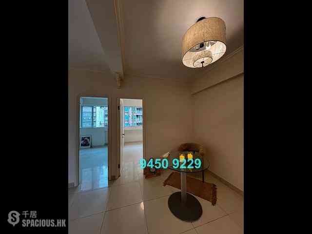 Sheung Wan - Ka Yue Building 10