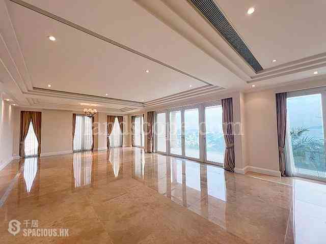 The Peak - 28, Gough Hill Road 05
