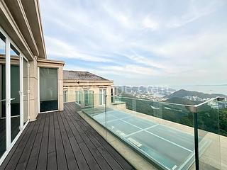 The Peak - 28, Gough Hill Road 09