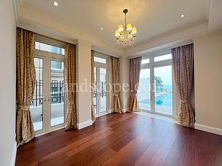 The Peak - 28, Gough Hill Road 13
