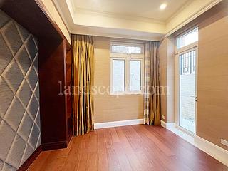 The Peak - 28, Gough Hill Road 15