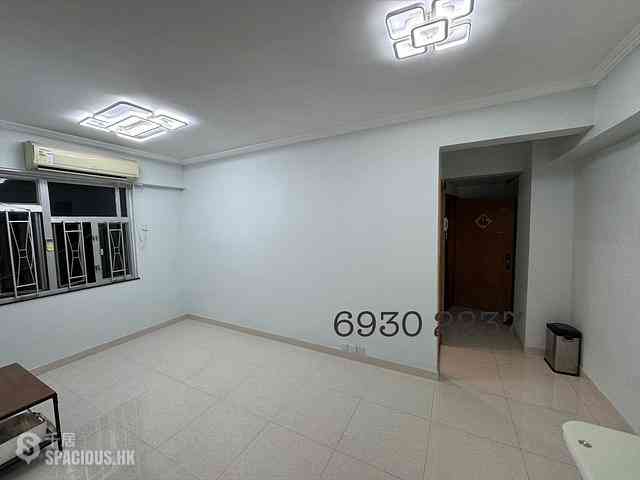 Sai Ying Pun - 33, Bonham Road 04