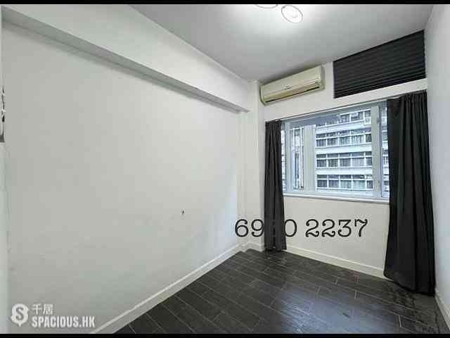 Sheung Wan - Yu Hing Mansion 03