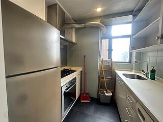 Central - Hollywood Terrace Block A 02