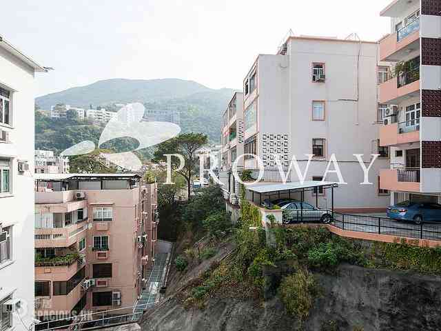 Happy Valley - Pine Gardens 02