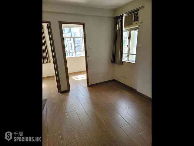 Wan Chai - Causeway Centre Block B 01