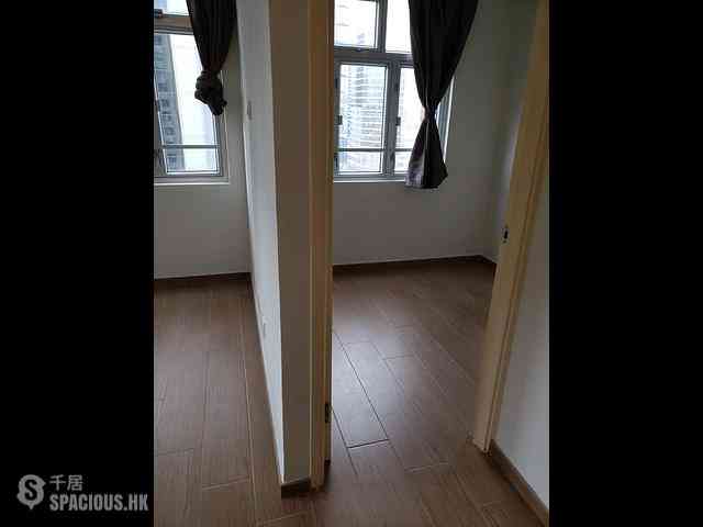 Wan Chai - Causeway Centre Block B 05