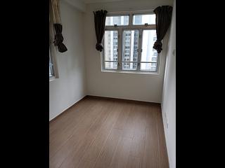 Wan Chai - Causeway Centre Block B 06