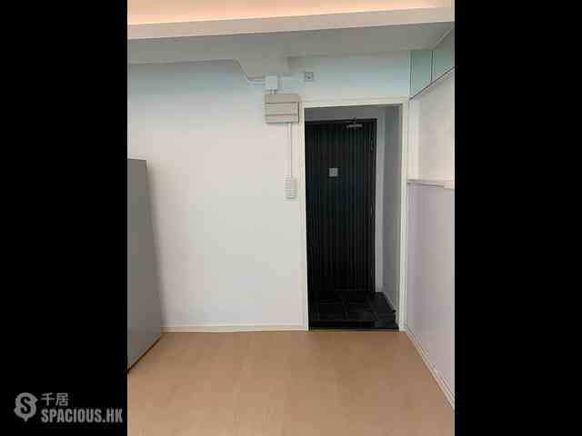 Poho - 18-20, Upper Station Street 08