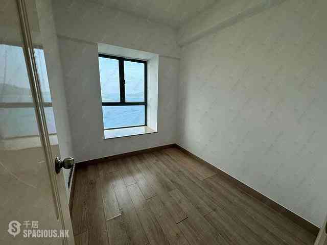 Siu Sai Wan - Island Resort Block 5 06