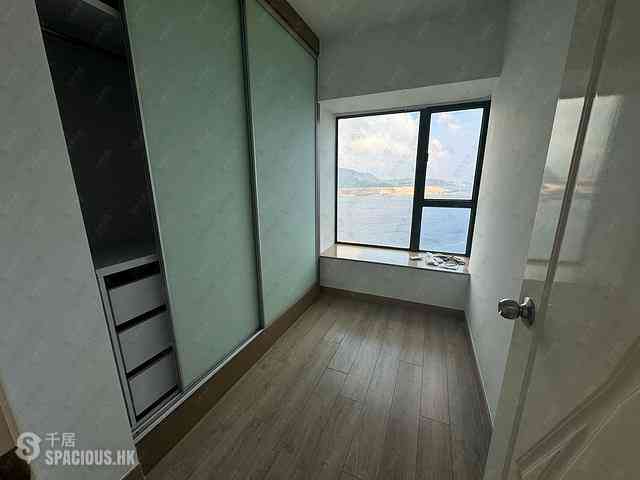 Siu Sai Wan - Island Resort Block 5 07
