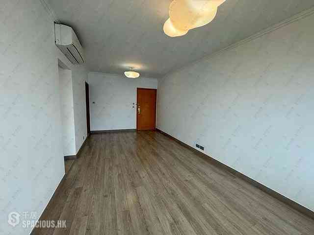 Siu Sai Wan - Island Resort Block 5 11