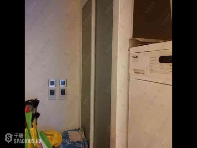 Wong Chuk Hang - Marinella Block 3 06