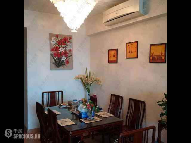 Wong Chuk Hang - Marinella Block 3 13