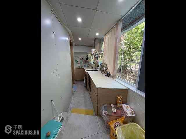 Shau Kei Wan - Pak Ling Mansions 09