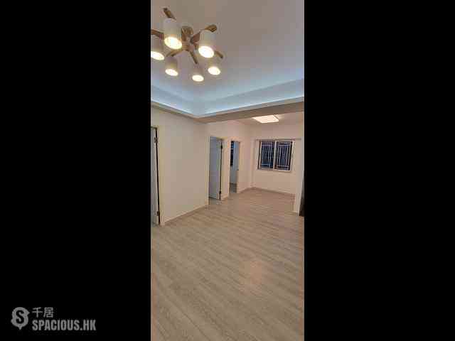 Shau Kei Wan - South China Mansion 02