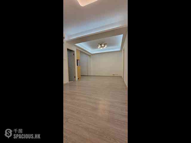 Shau Kei Wan - South China Mansion 06